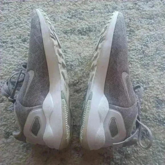 Nike Womens Atmosphere Gray LD Runner Shoe 8.5 - Picture 7 of 14